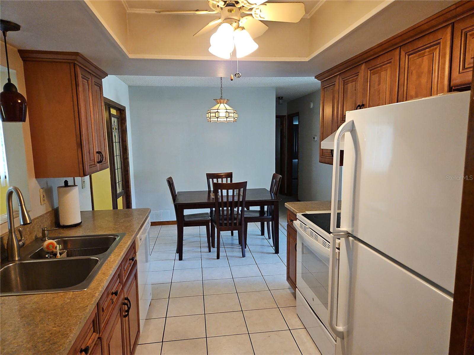 11087 Sw 77th Ct Property Photo 10
