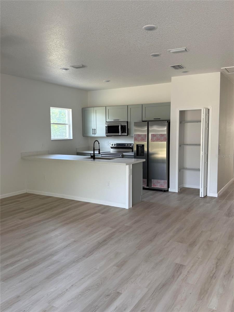 14685 Sw 22 Pl Property Photo 5