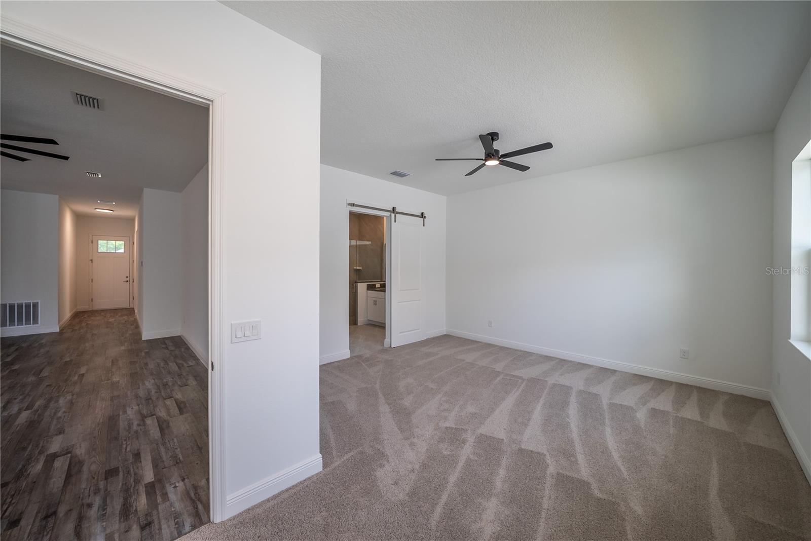 4727 Se 25th Loop Property Photo 10