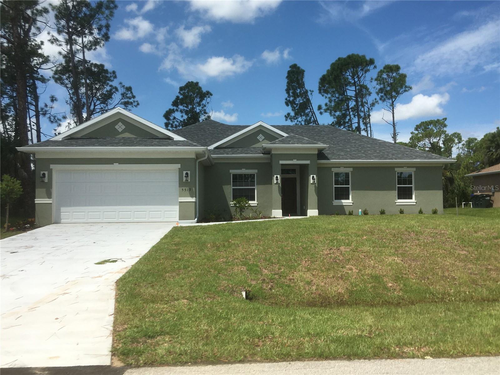 5519 Baker Rd Property Photo 1