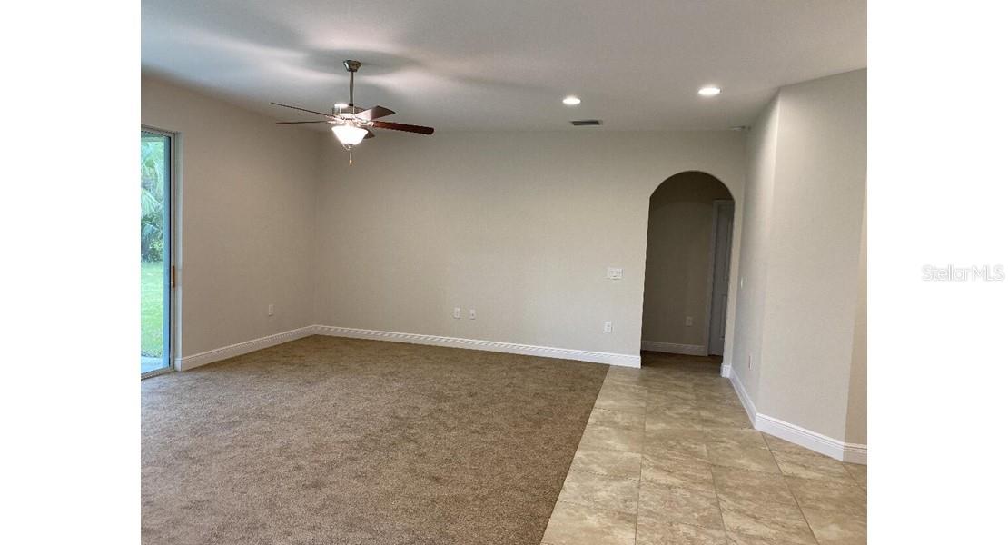 5519 Baker Rd Property Photo 4