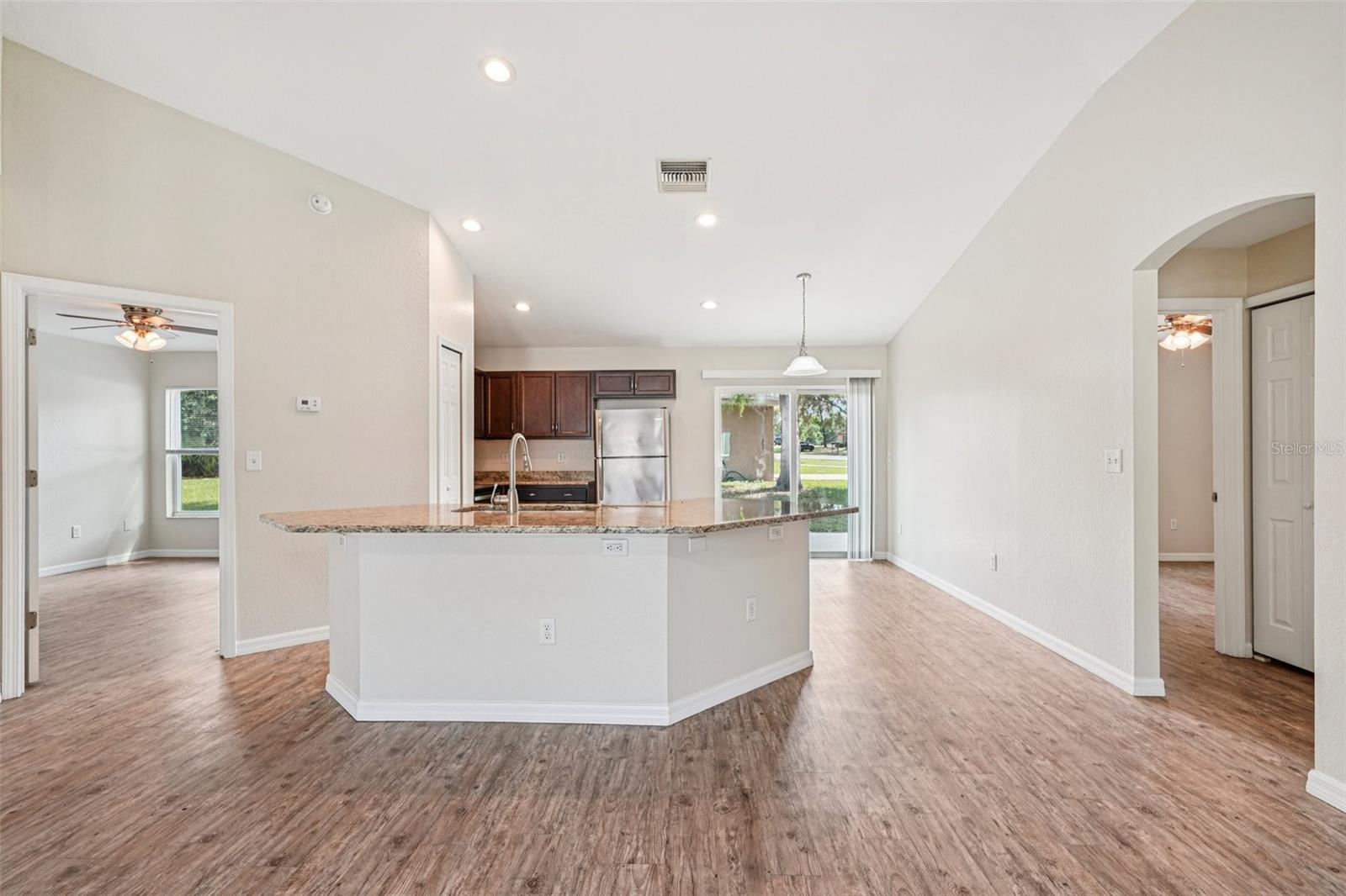 40 Juniper Trl Property Photo 4