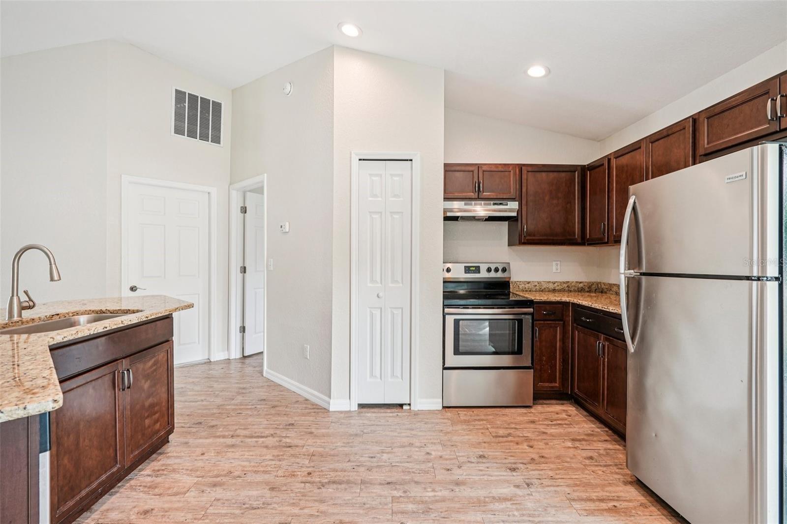 40 Juniper Trl Property Photo 8