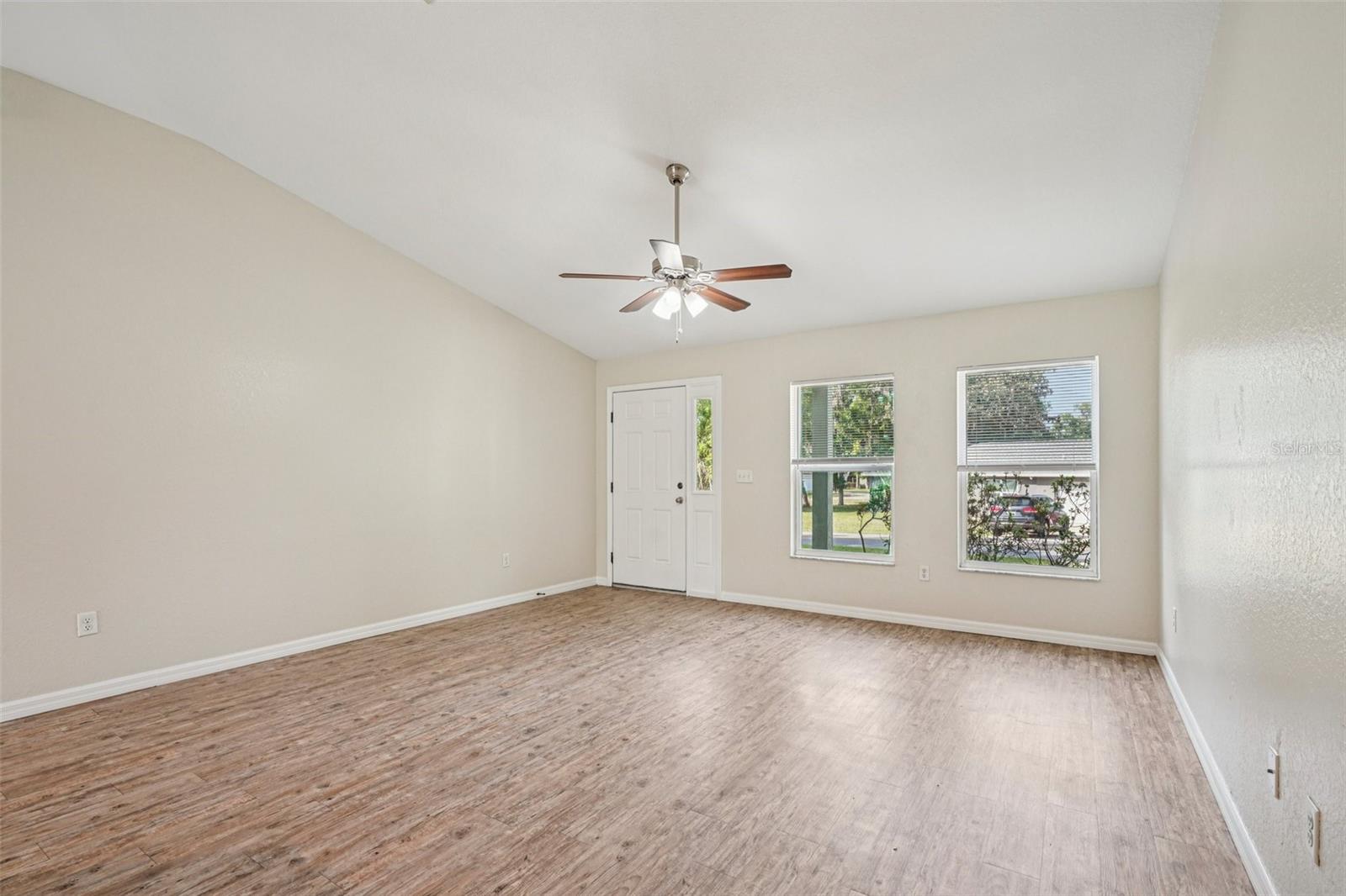 40 Juniper Trl Property Photo 11