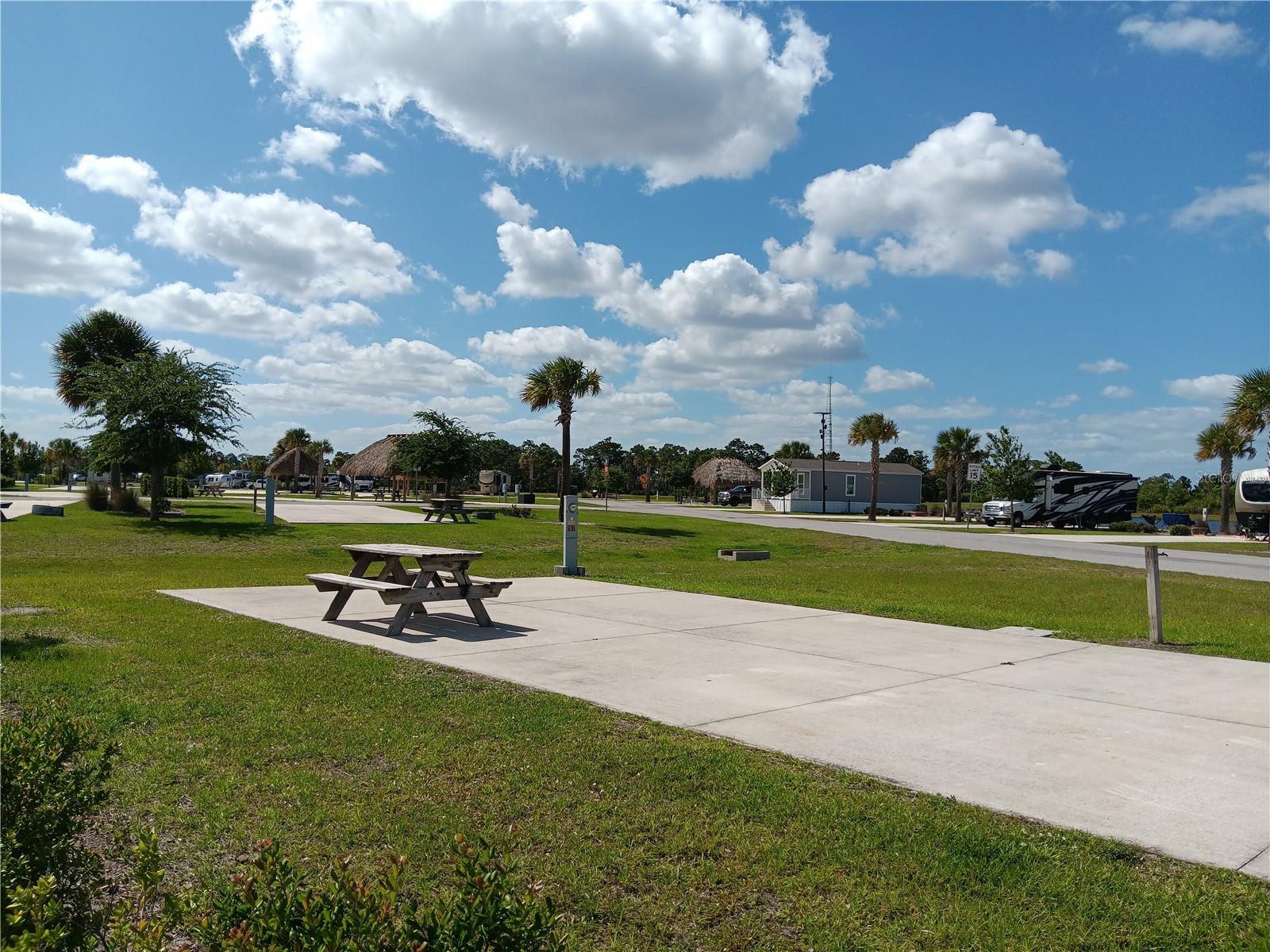 16950 County Road 630 E #107 Property Photo 8