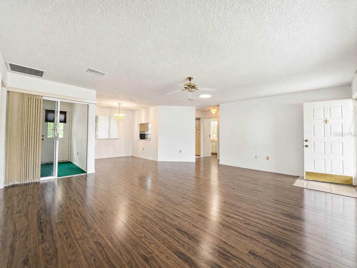 10891 Sw 89th Ave Property Photo 3