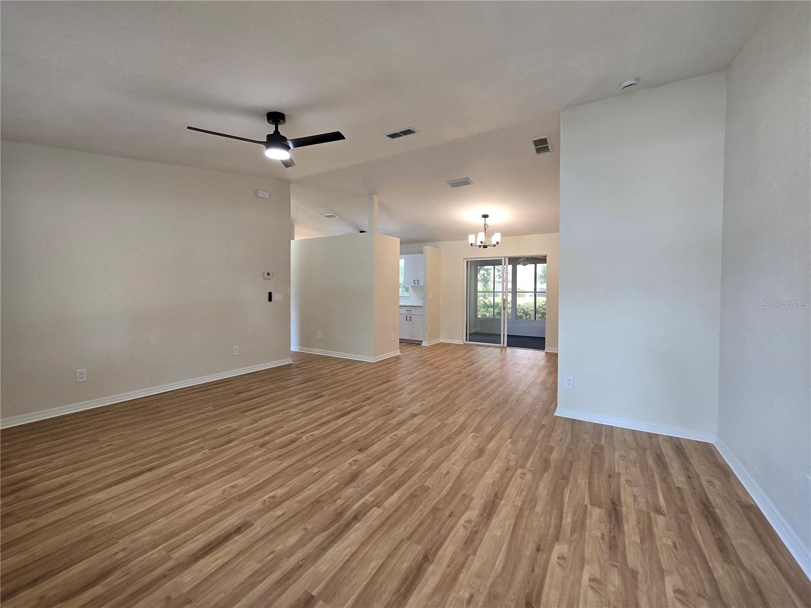6121 Sw 103rd Loop Property Photo 5