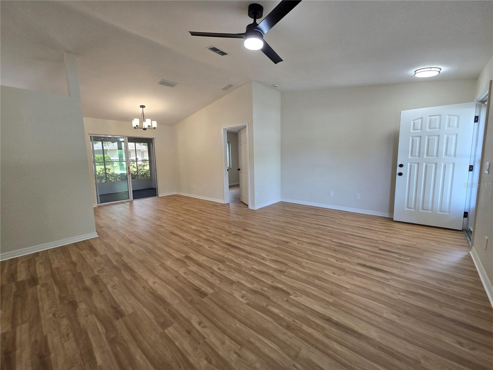 6121 Sw 103rd Loop Property Photo 7