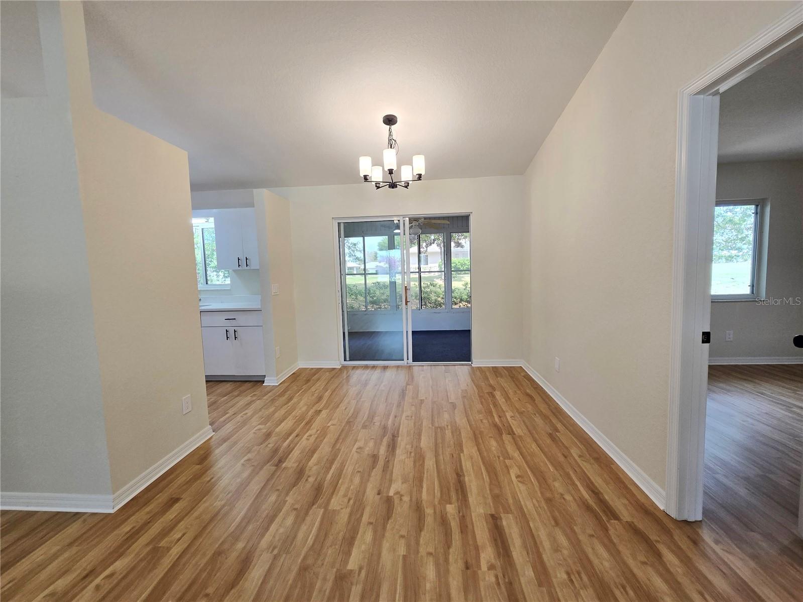 6121 Sw 103rd Loop Property Photo 9