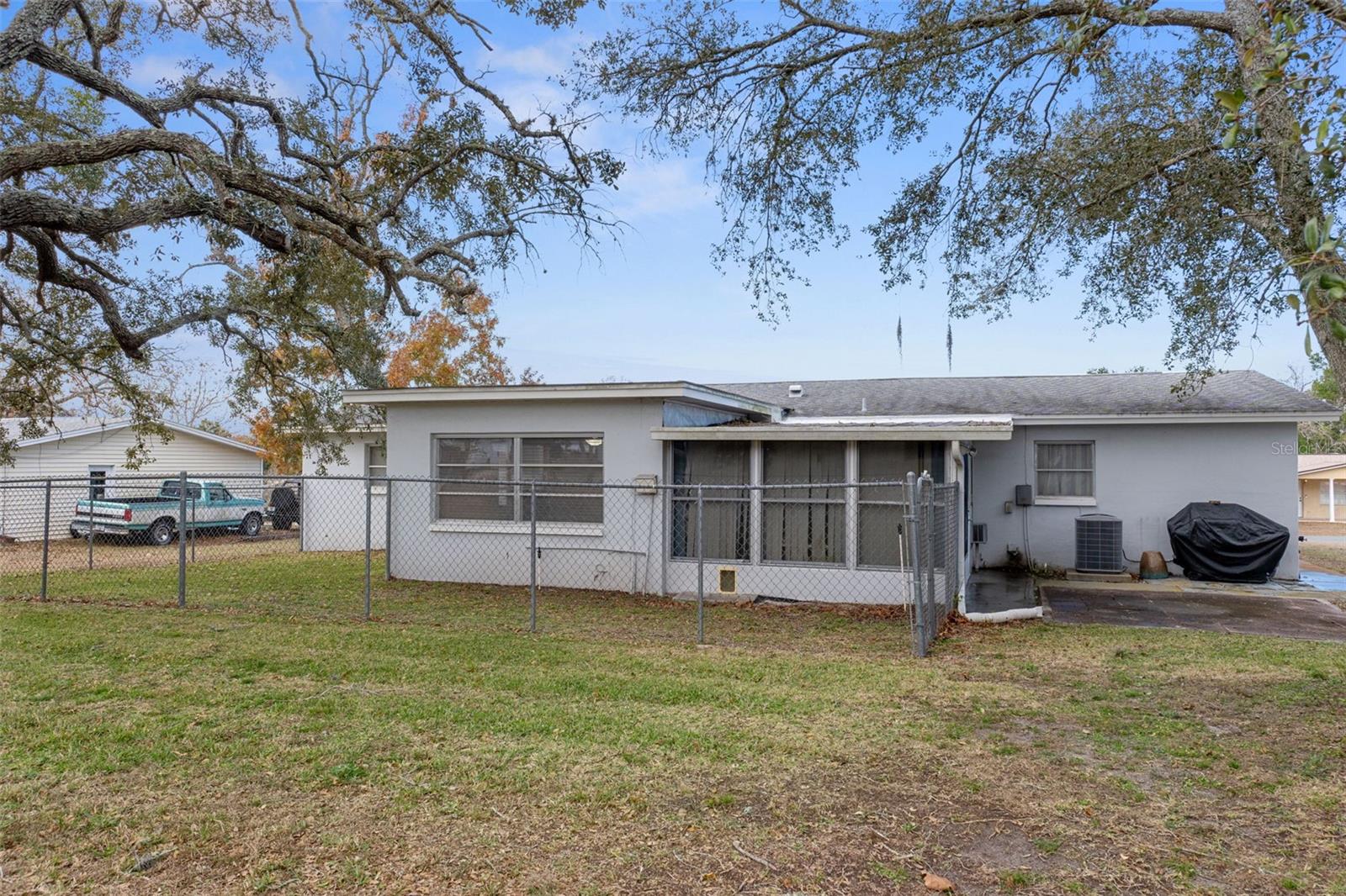 83 S Harrison St Property Photo 35