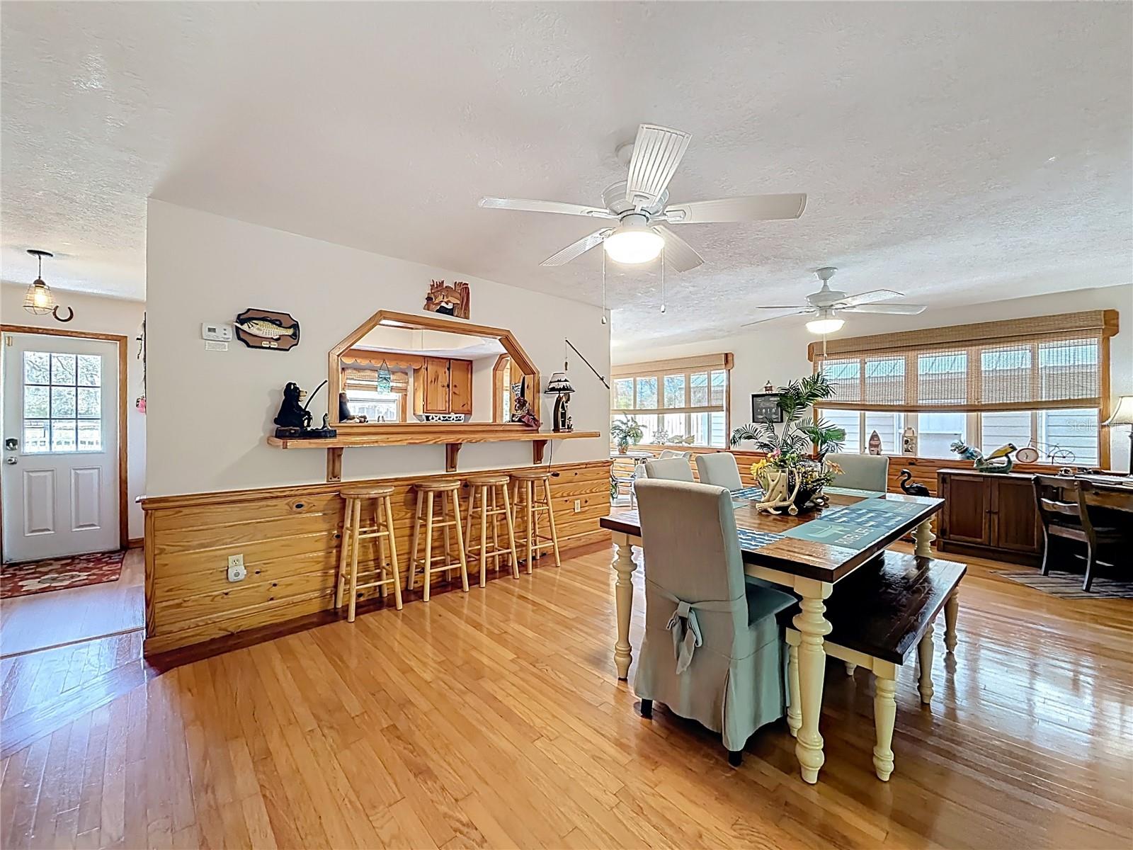 4129 E Riverside Dr Property Photo 41