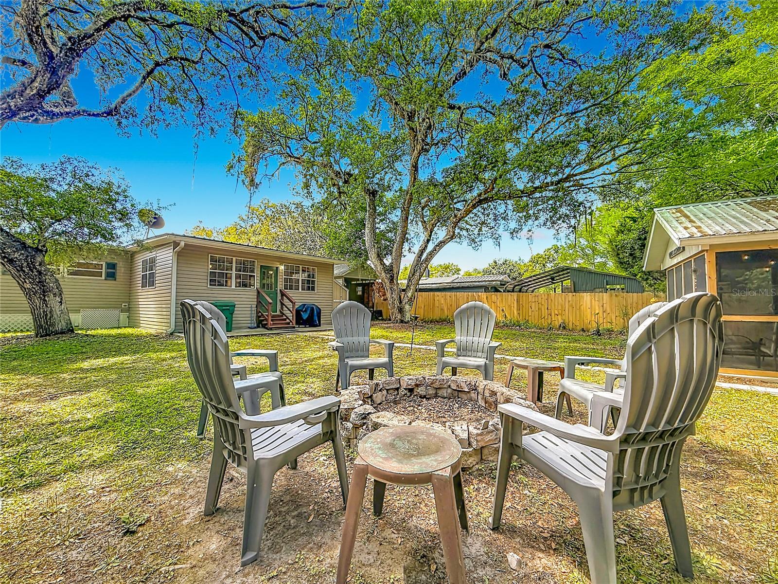 4129 E Riverside Dr Property Photo 51