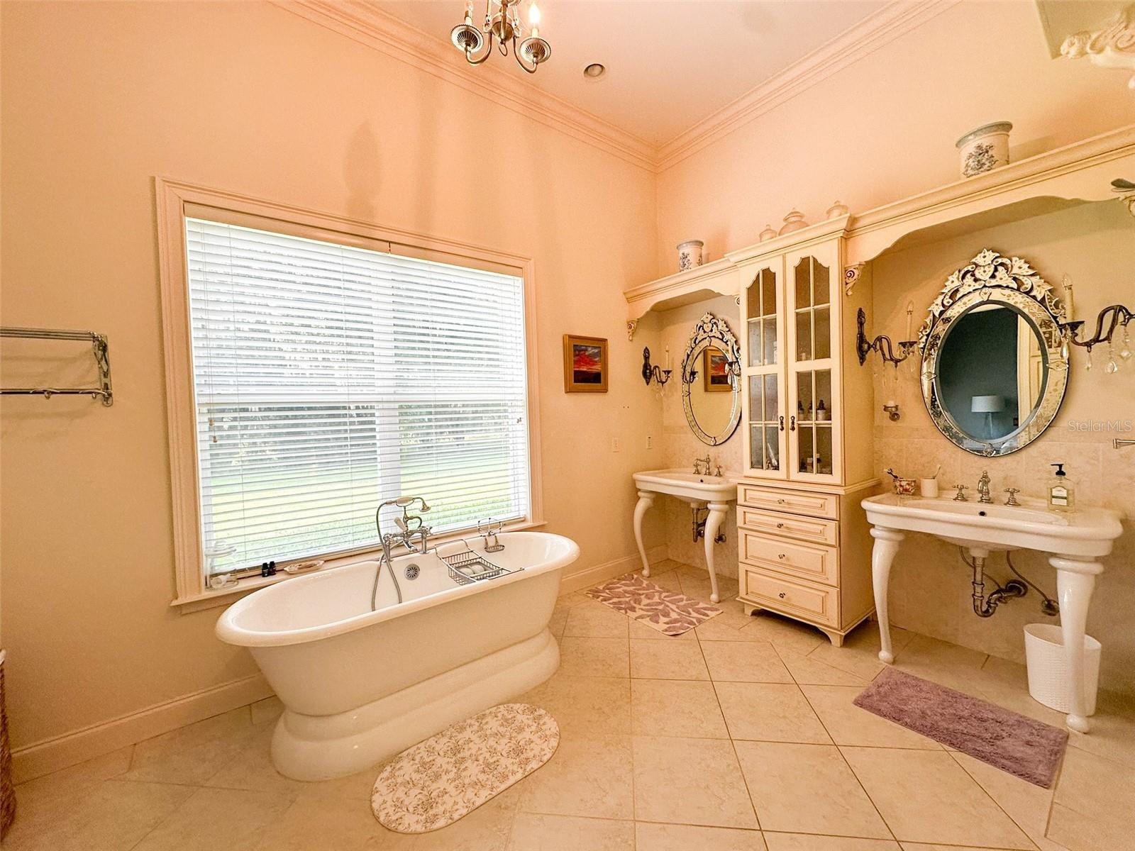6425 Nw 202nd Pl Property Photo 39