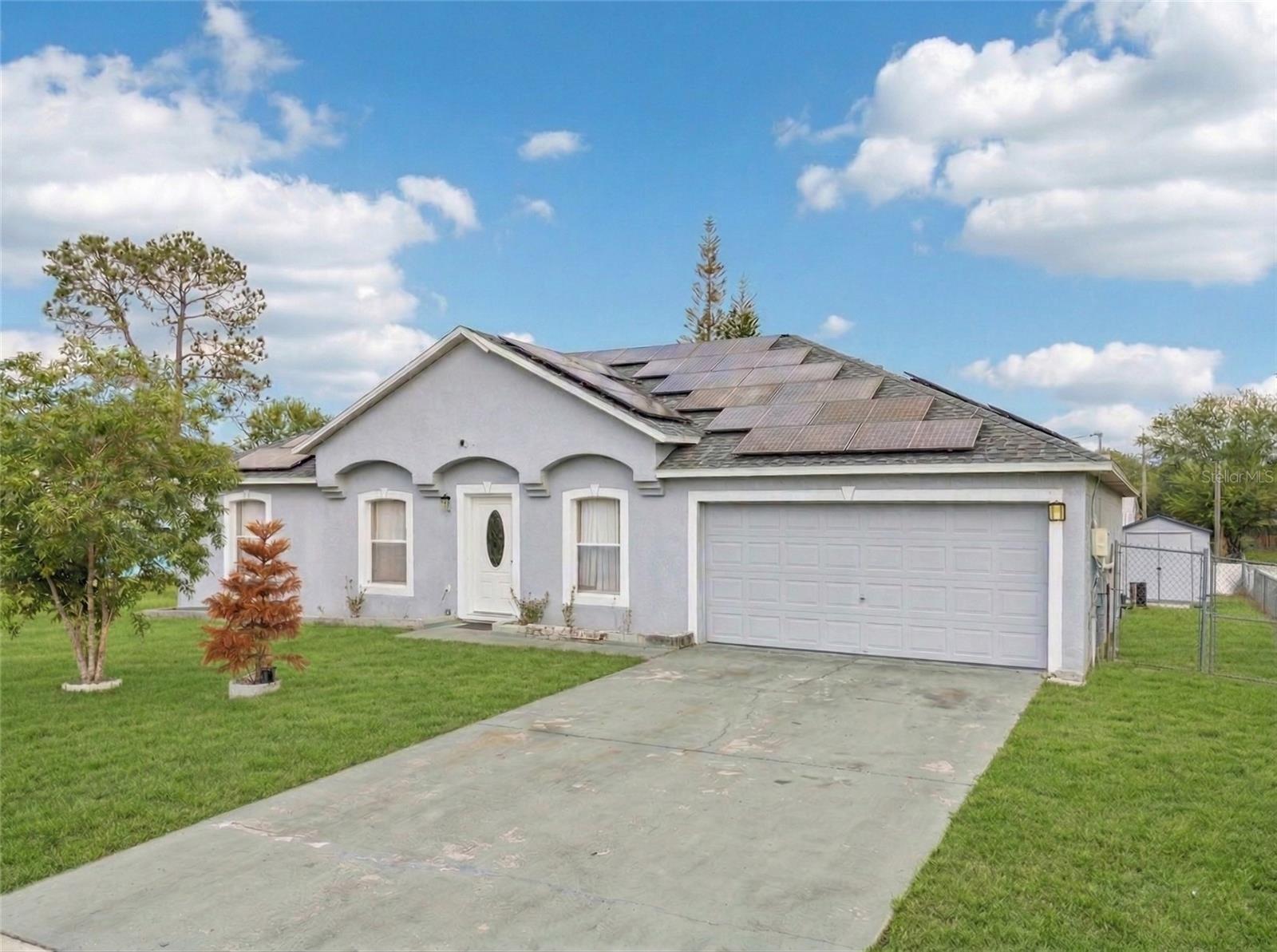 42 INCONNU DR Property Photo 1