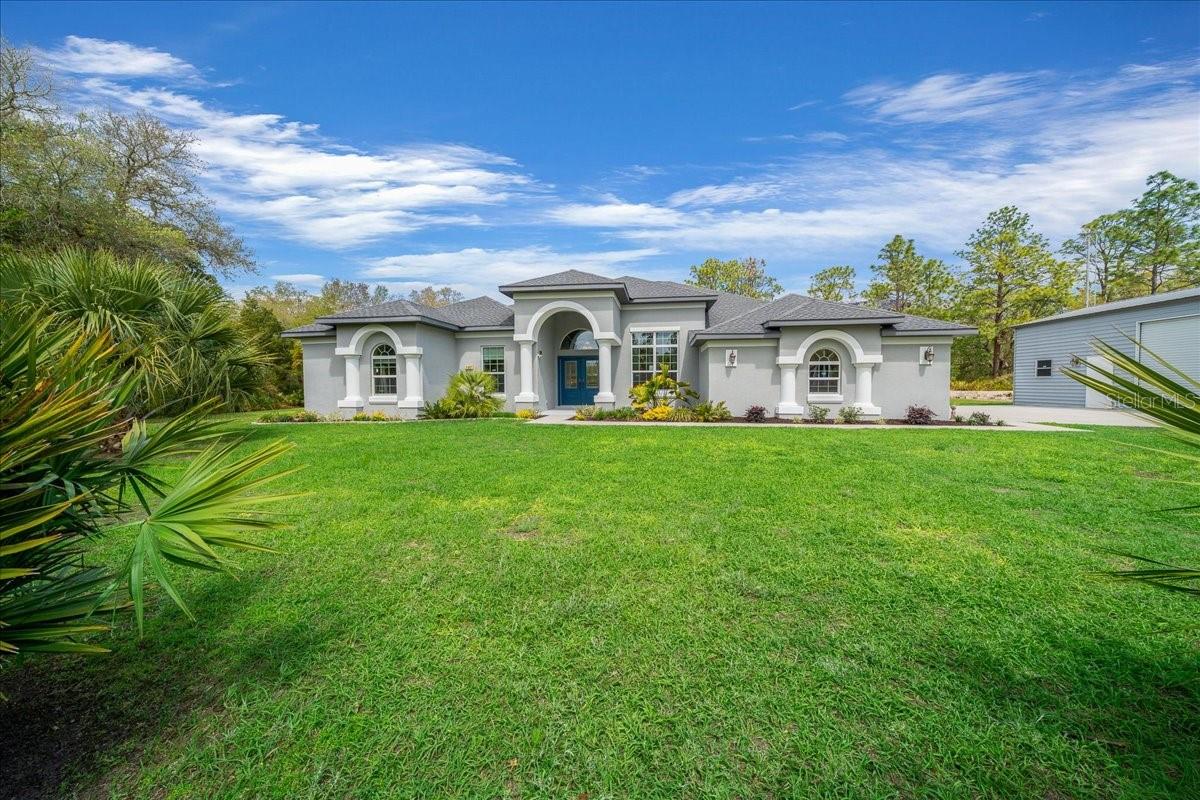 11667 W Bluebell Dr Property Photo