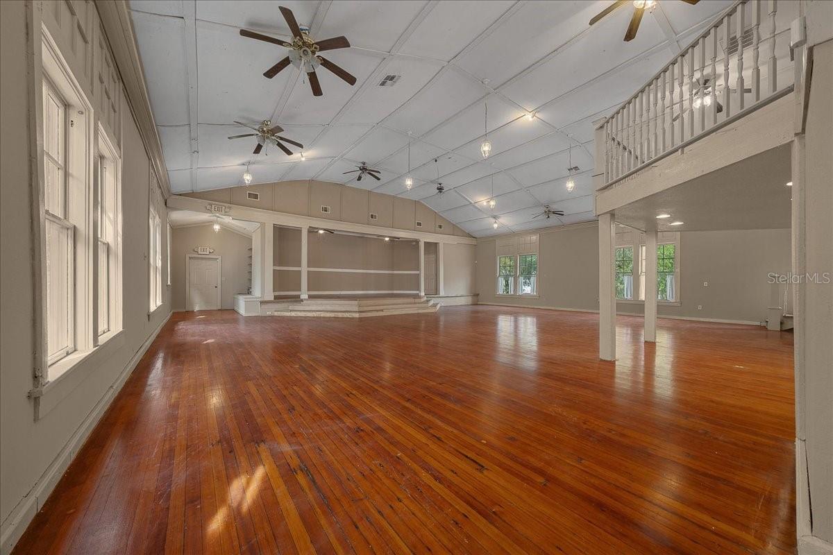 118 Ne Tuscawilla Ave Property Photo 64