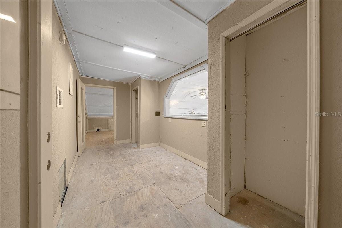 118 Ne Tuscawilla Ave Property Photo 79