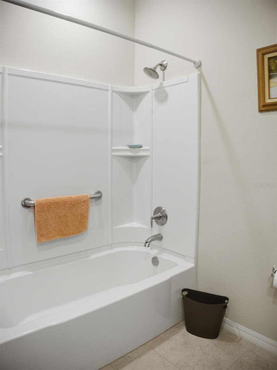7903 Sw 87th Loop Property Photo 15