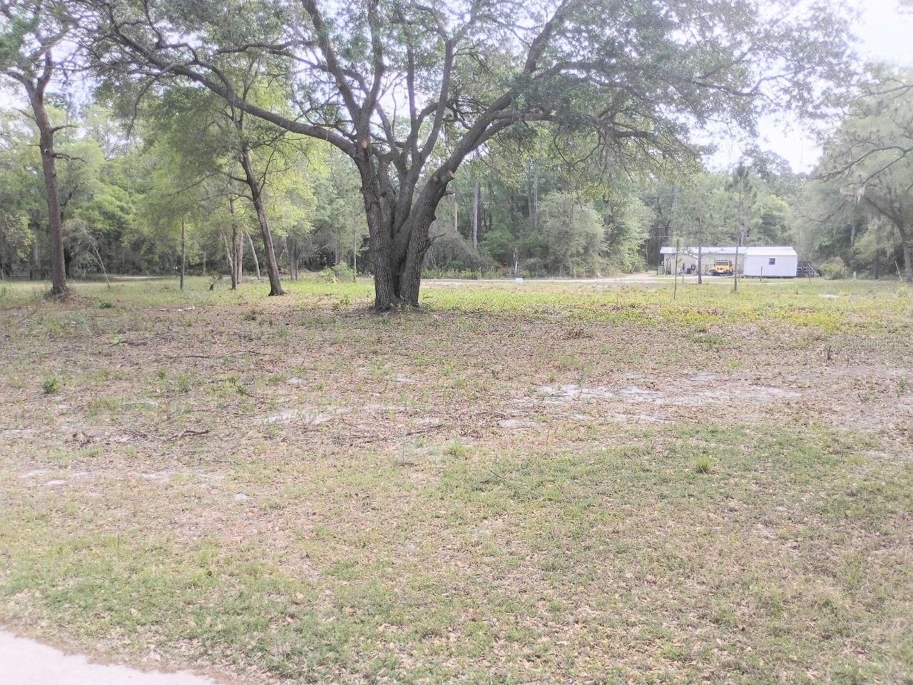 Ne 141st Ct Property Photo 5
