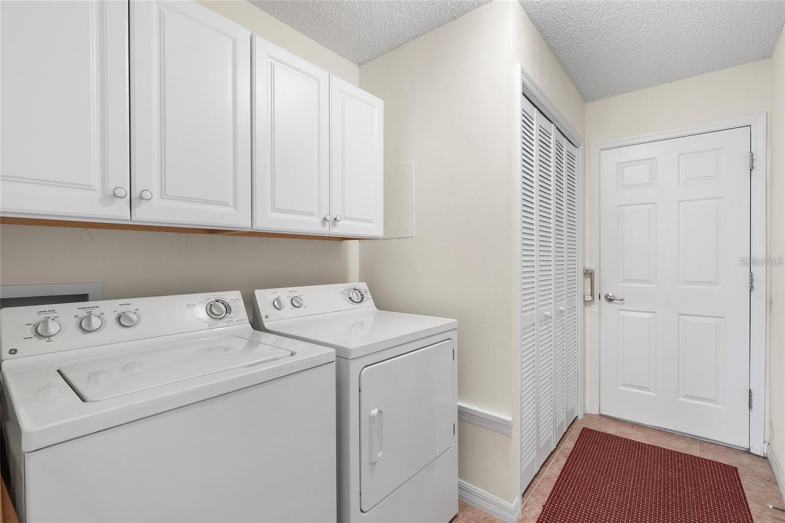 1982 Somerset Ave Property Photo 23