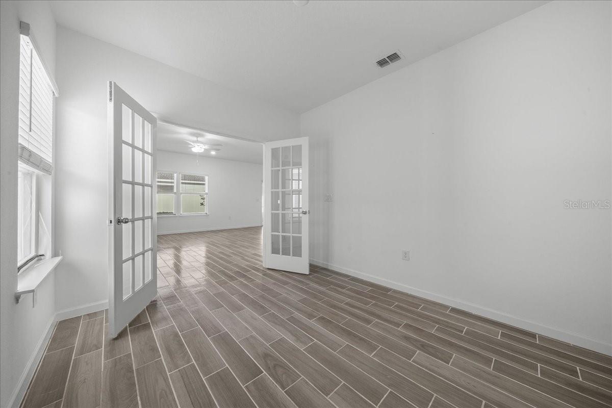 7542 Sw 76th Ter Property Photo 13