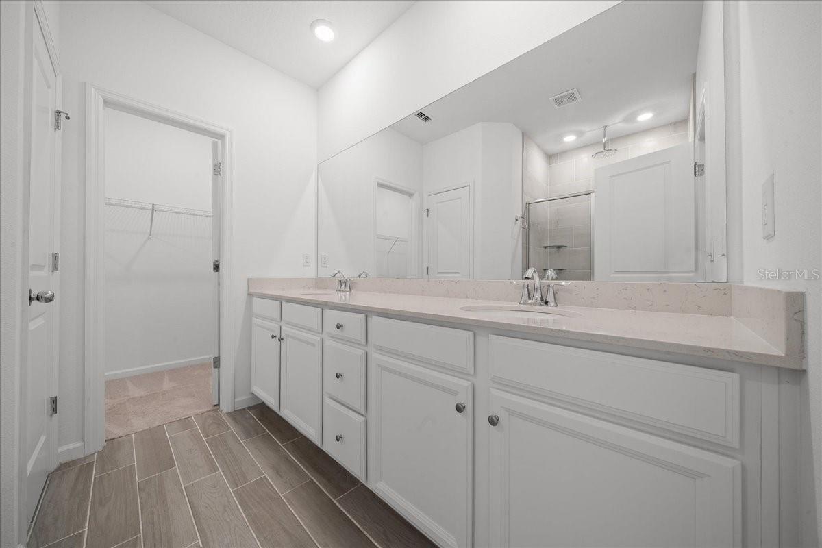 7542 Sw 76th Ter Property Photo 16