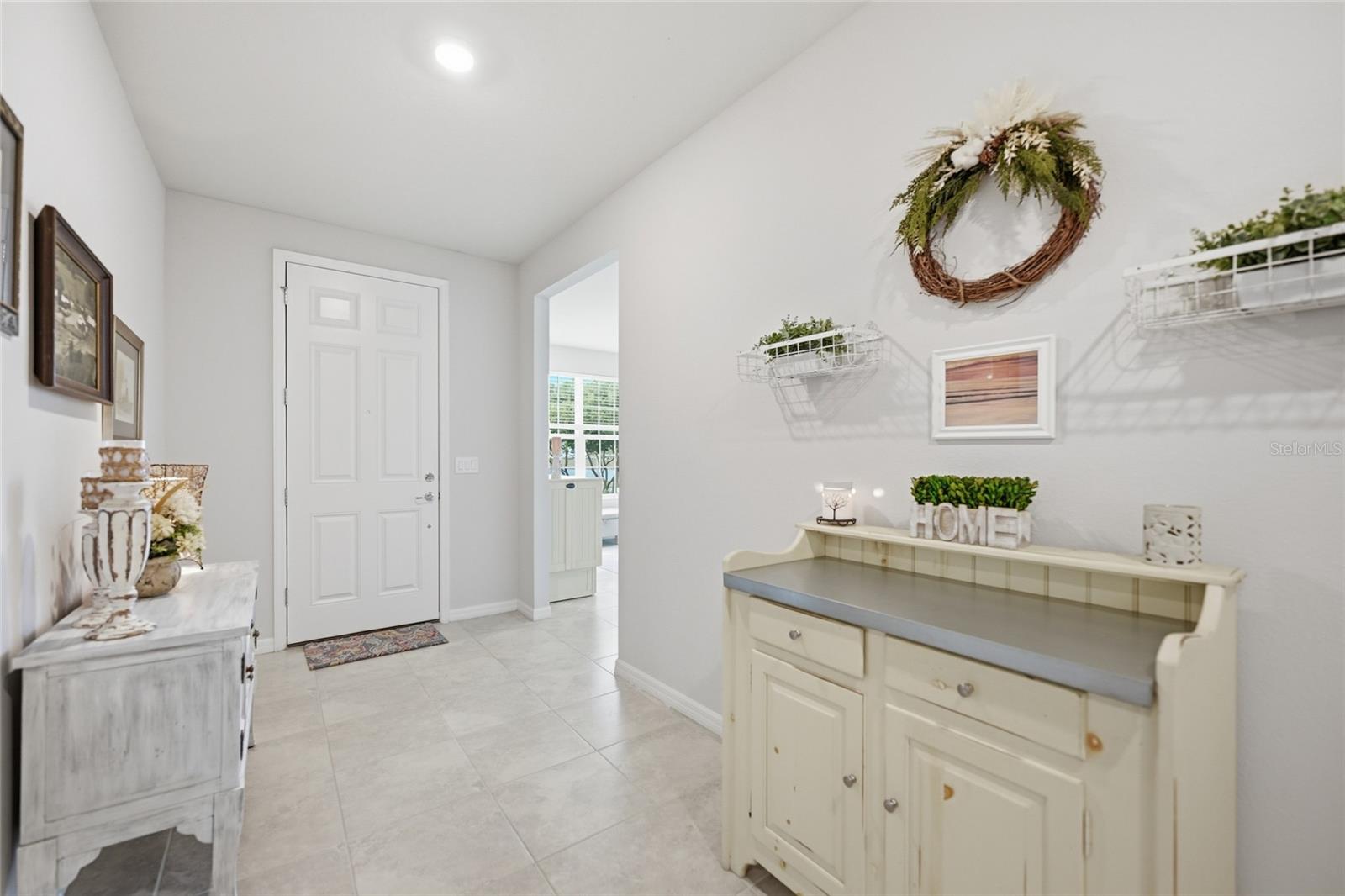 4594 Farmhouse Gate Trl Property Photo 6