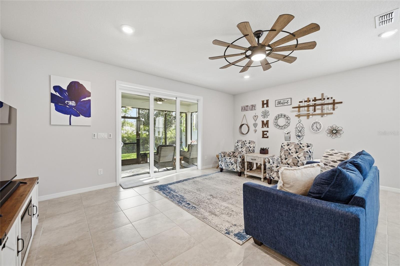 4594 Farmhouse Gate Trl Property Photo 12