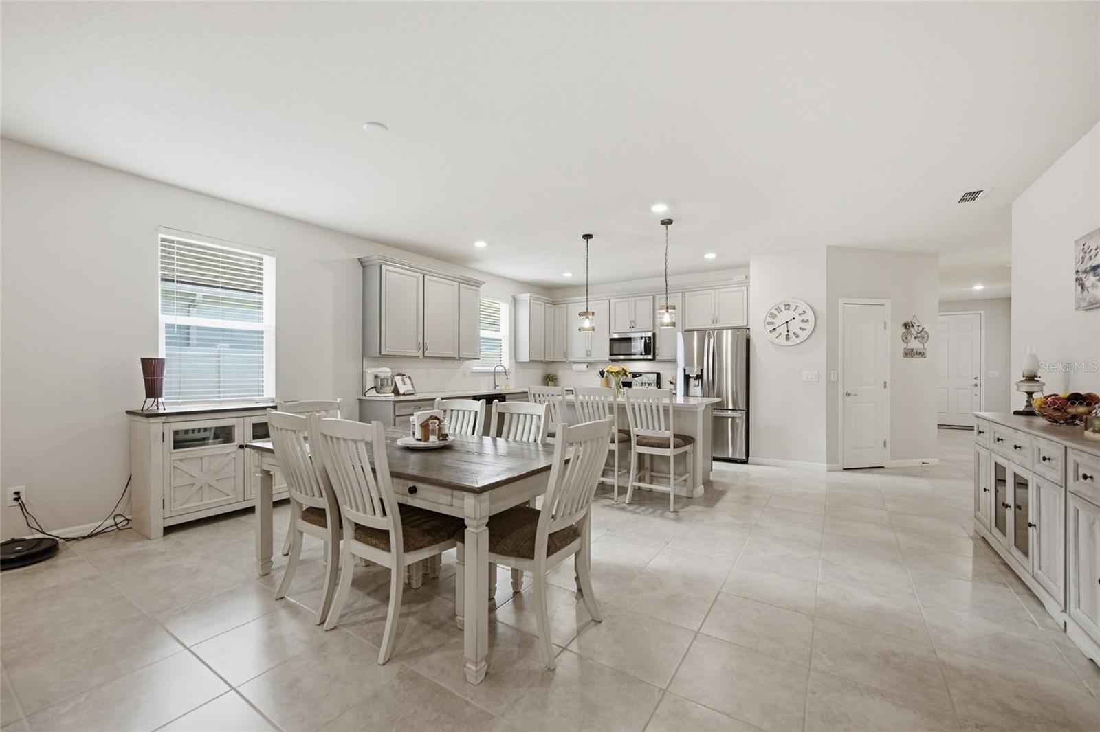 4594 Farmhouse Gate Trl Property Photo 14