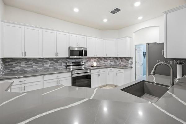 4909 Sw 107 Loop Property Photo 11