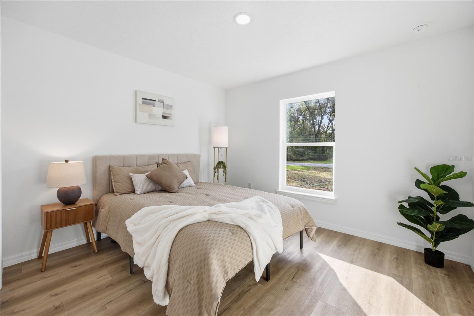 2116 W Beach Plum Drive Property Photo 19