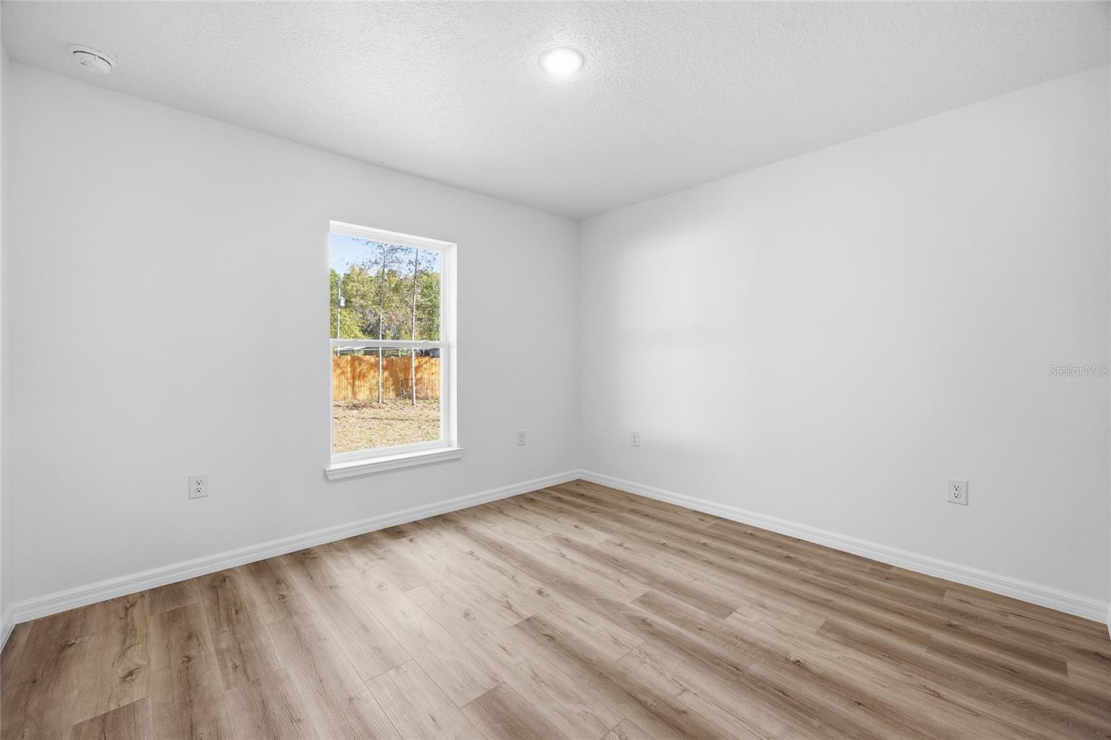 2116 W Beach Plum Drive Property Photo 26