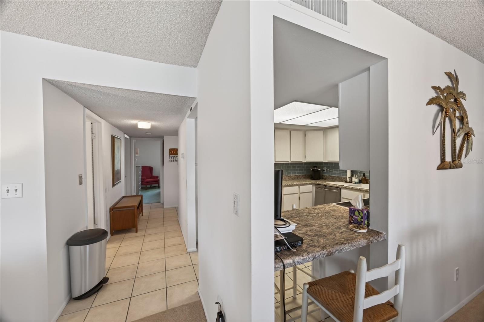 569 Midway Dr #b Property Photo 20
