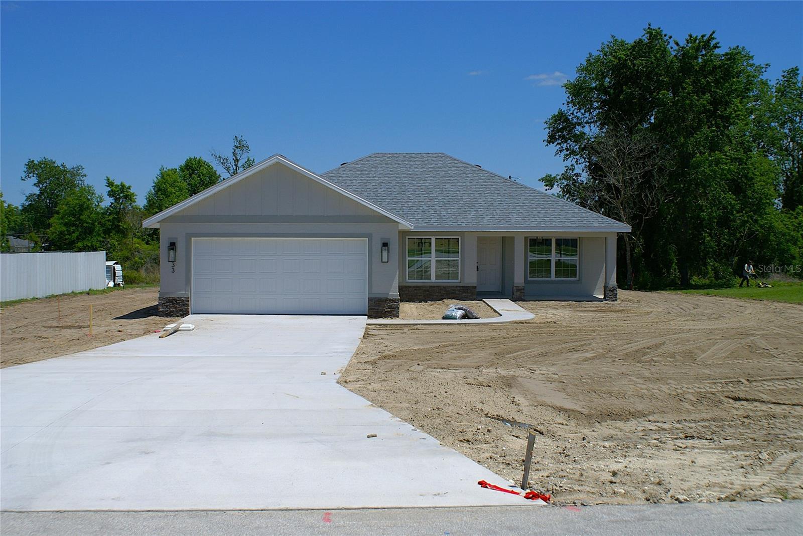 133 Larch Rd Property Photo 2