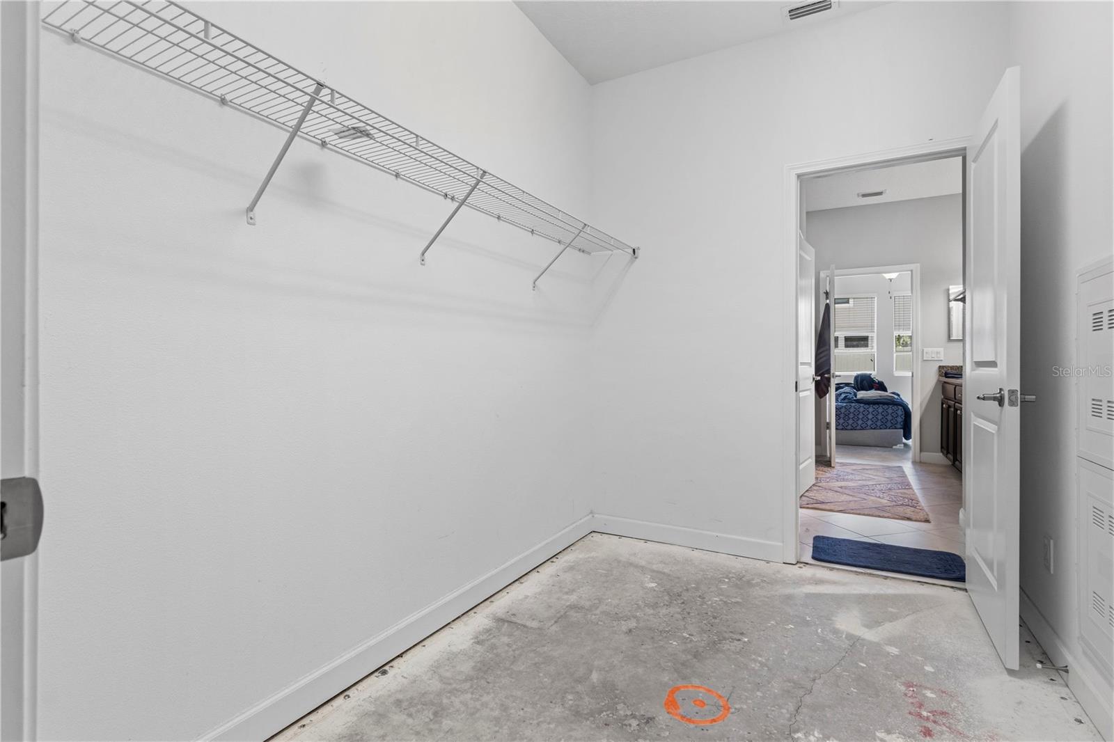 1588 Ludington Ave Property Photo 25