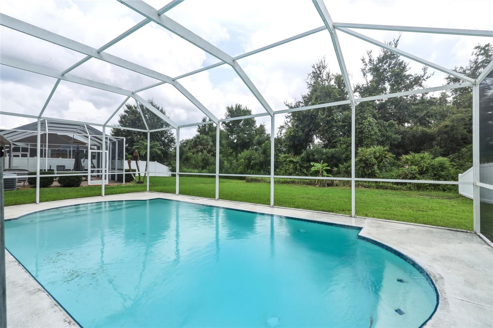 10526 Beneva Dr Property Photo 32