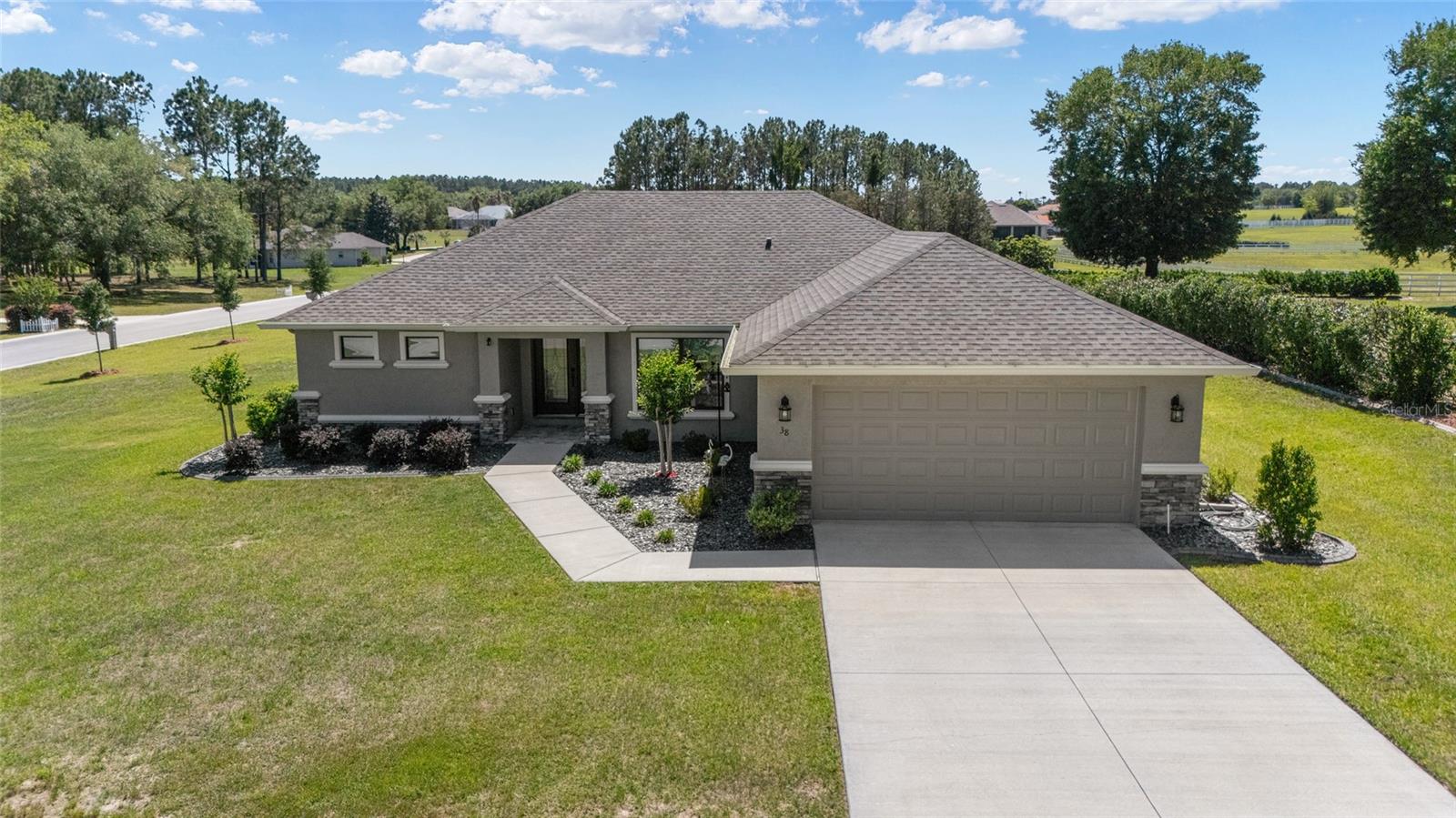 38 S Polestar Pt Property Photo 2