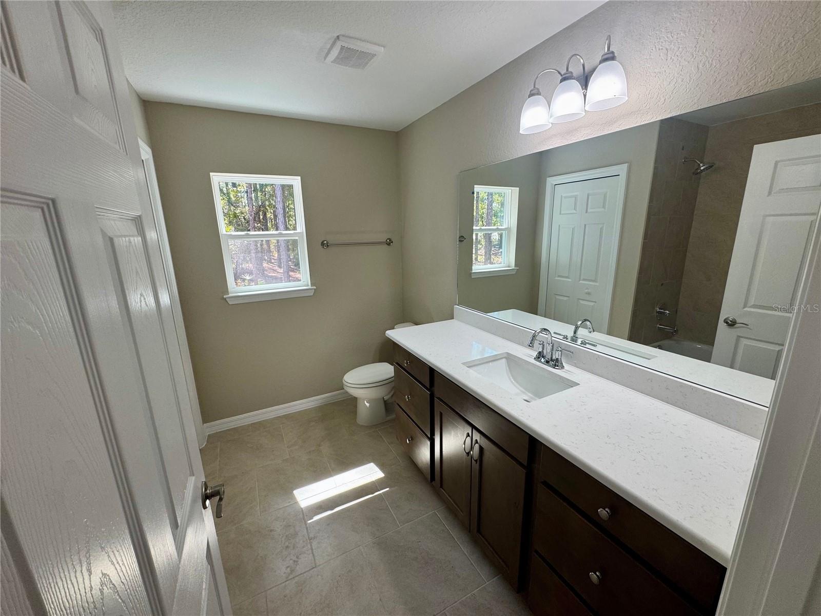 1540 E Artesian Ln Property Photo 15