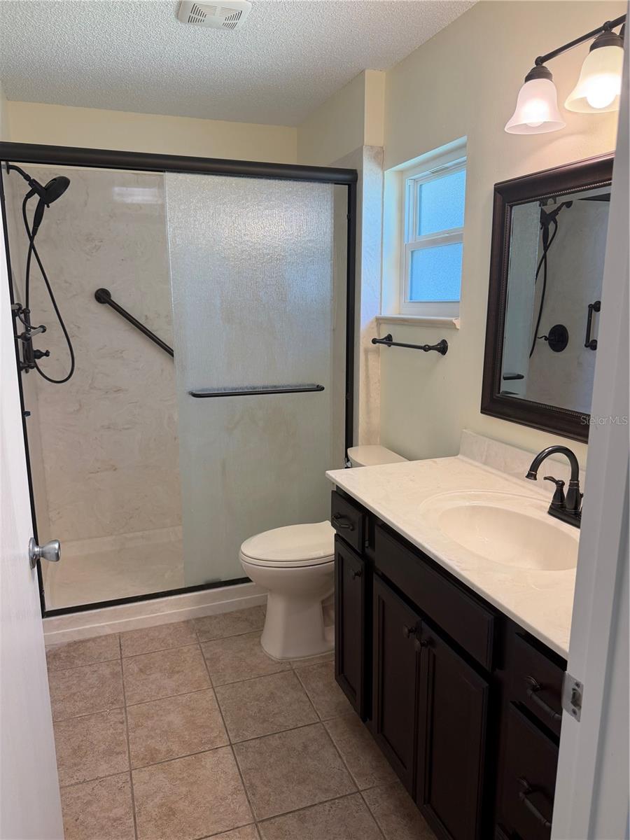 9529 Sw 85th Ave #d Property Photo 13