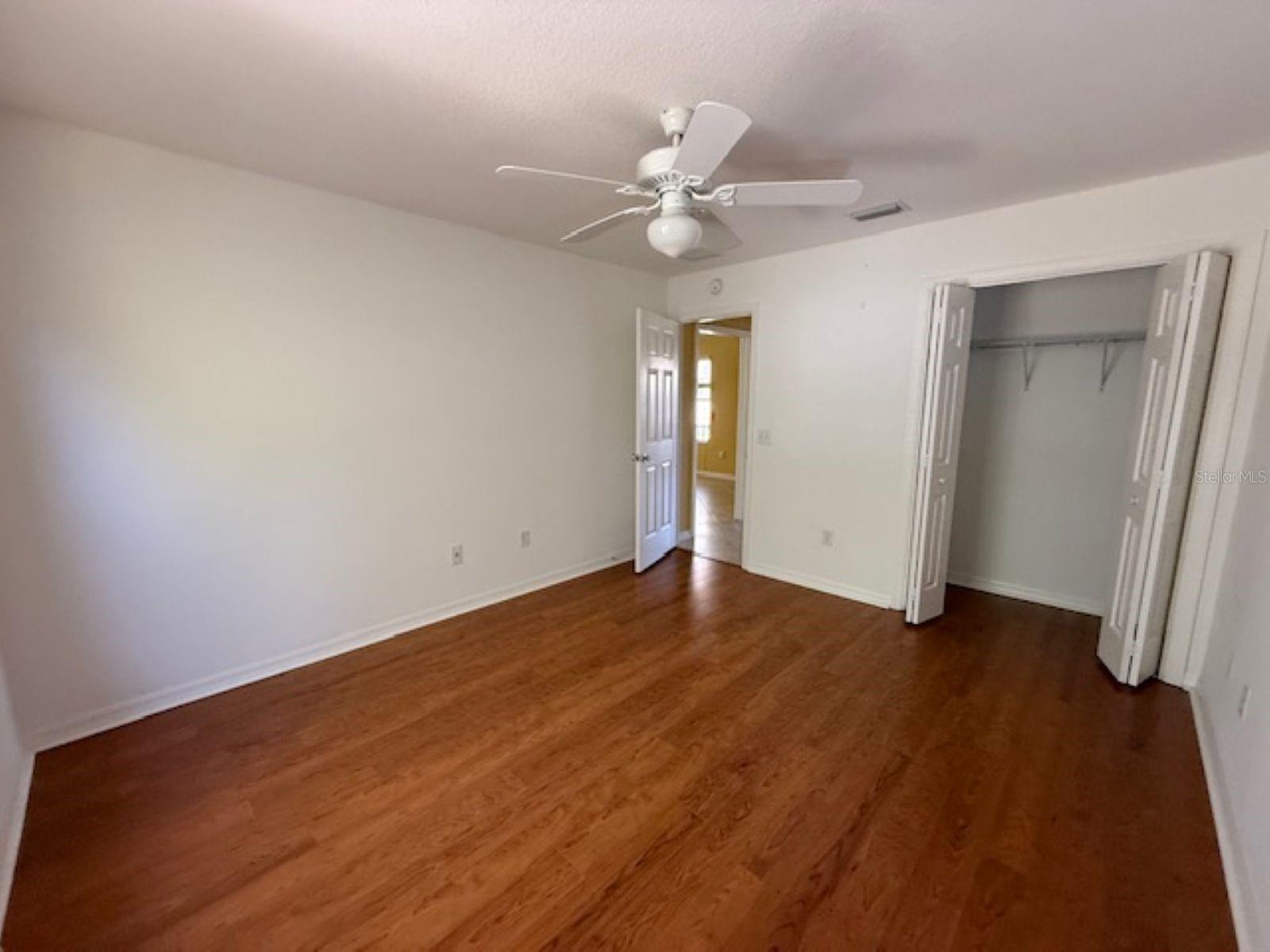1089 Nash Loop Property Photo 13