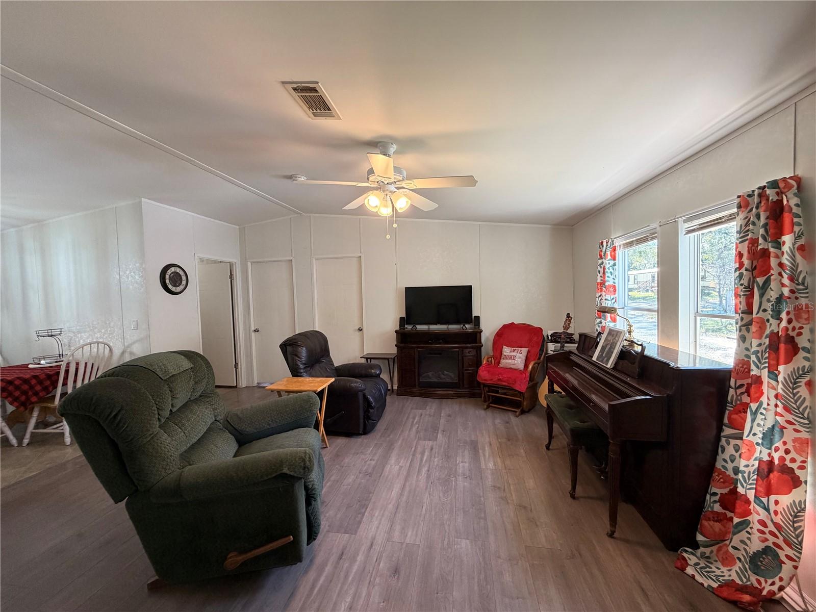 11440 Cr 675w Property Photo 8