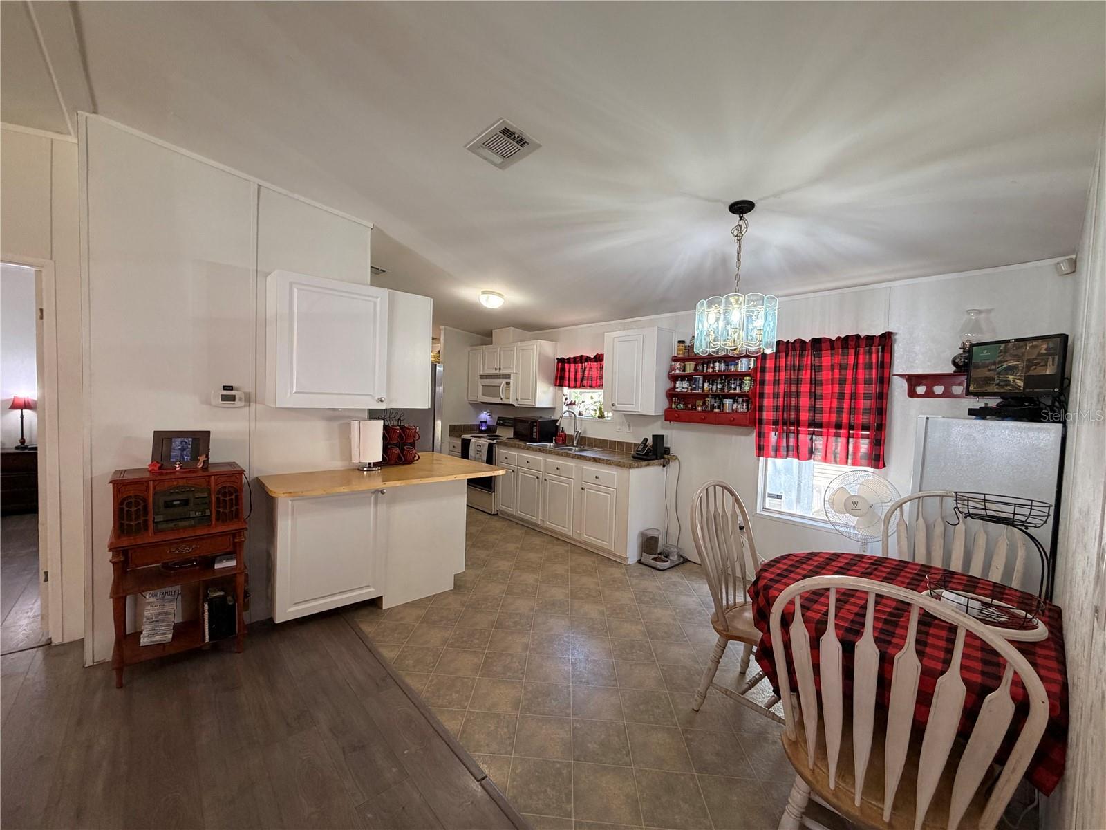 11440 Cr 675w Property Photo 13