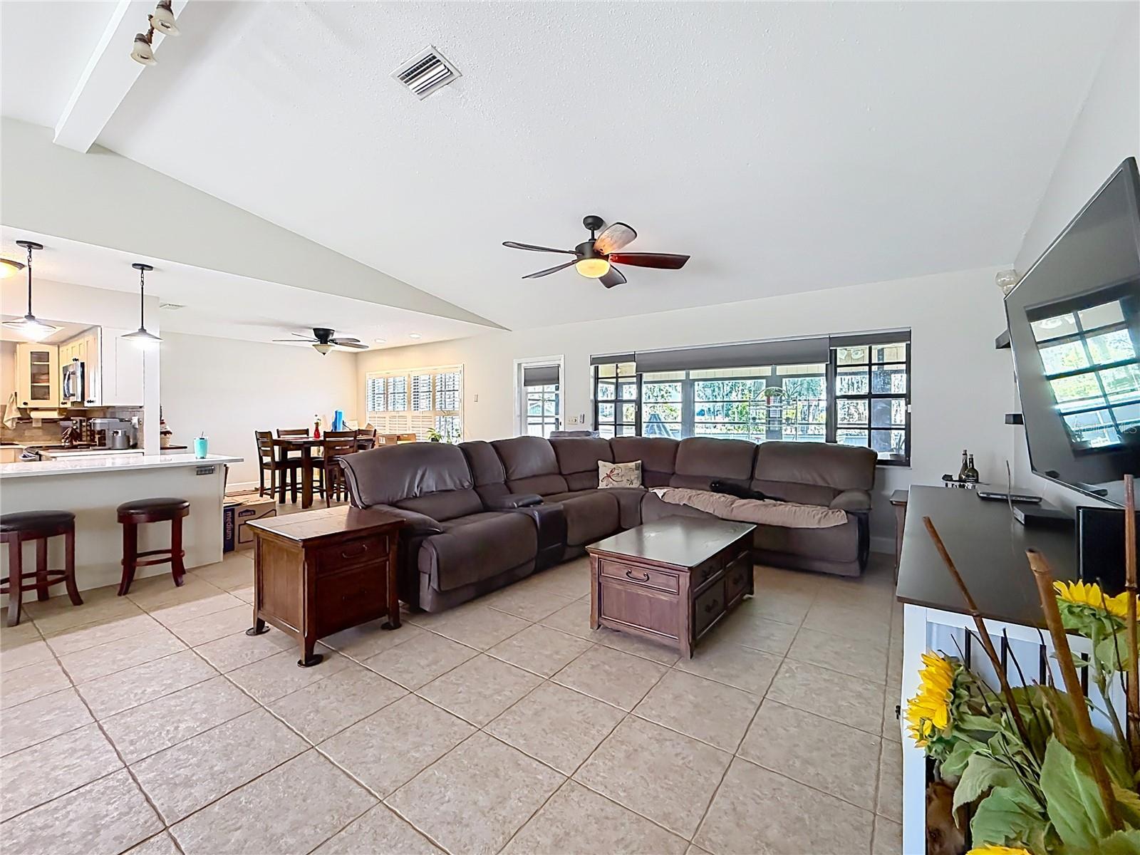 8801 E Cresco Ln Property Photo 15