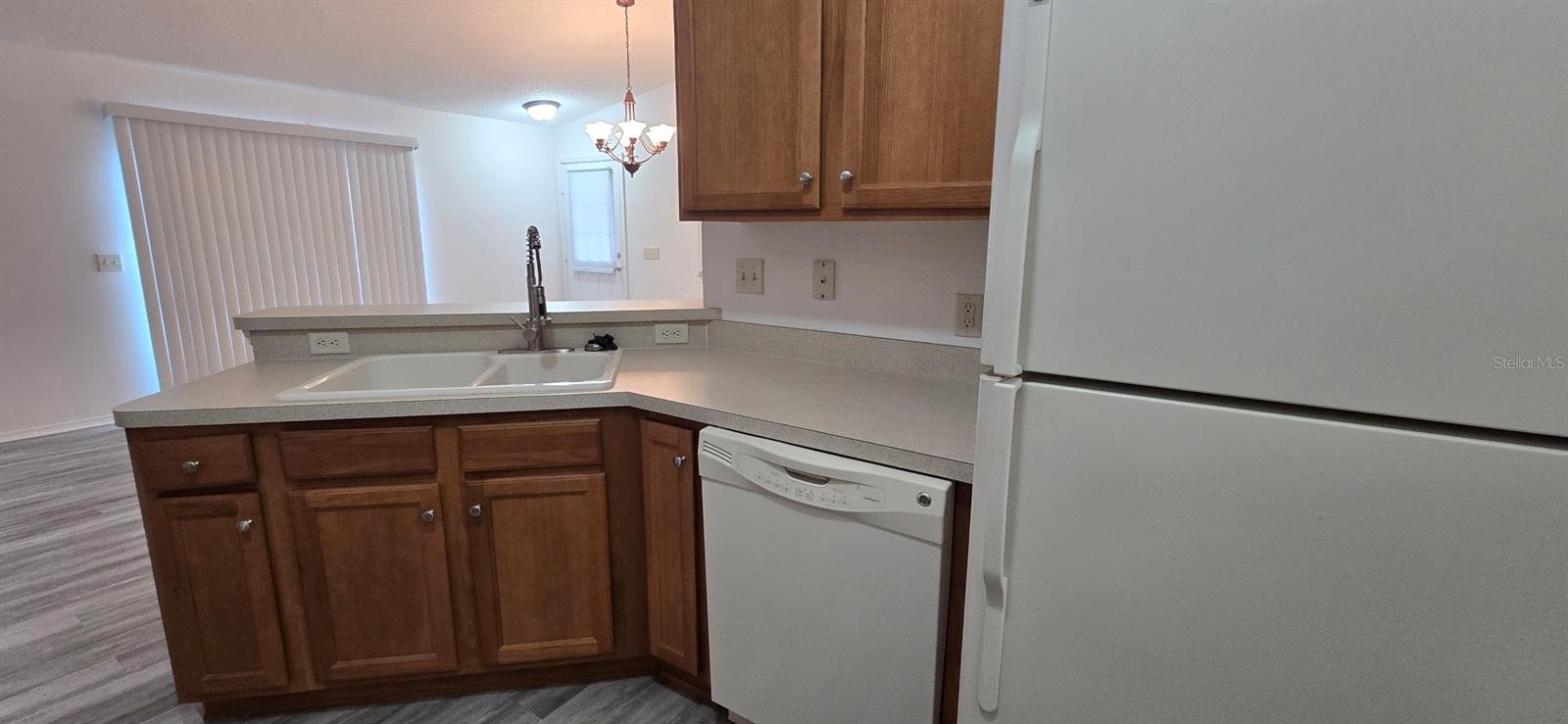 1009 Ridgeville Rd Property Photo 6