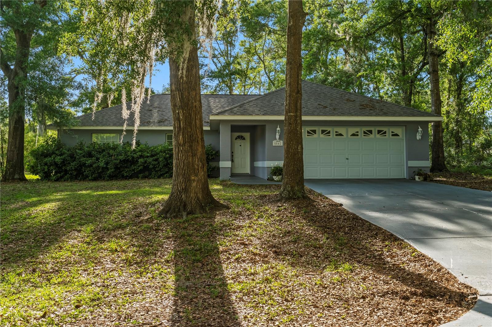 5542 NW 60TH TER Property Photo 1