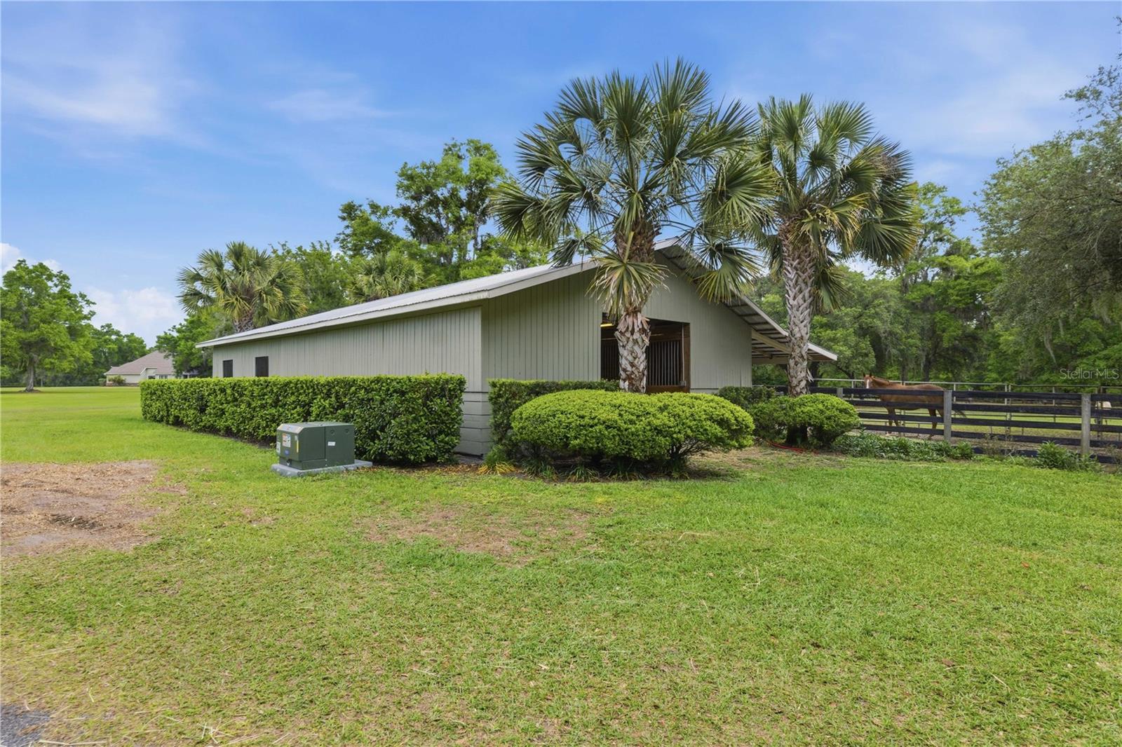 5999 Nw 90th Ave Property Photo 4
