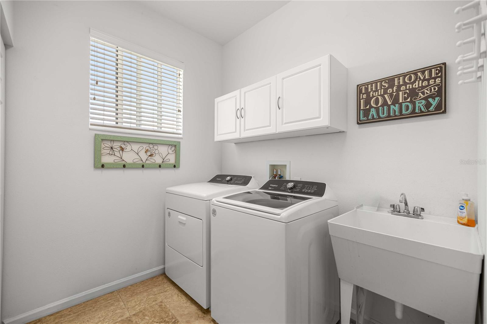 2081 Nw 58th Ct Property Photo 14