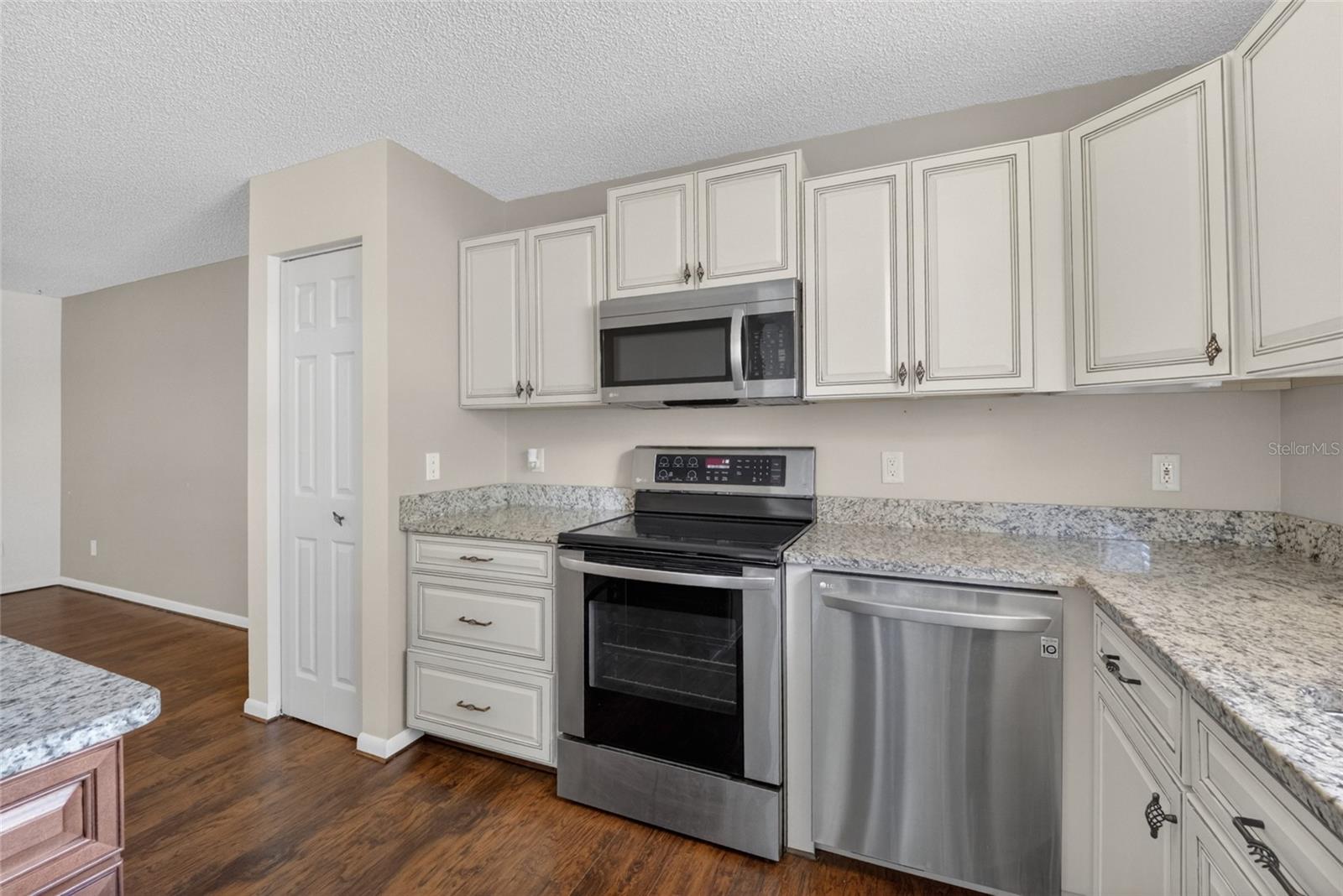 9722 Sw 95th Ct #c Property Photo 11