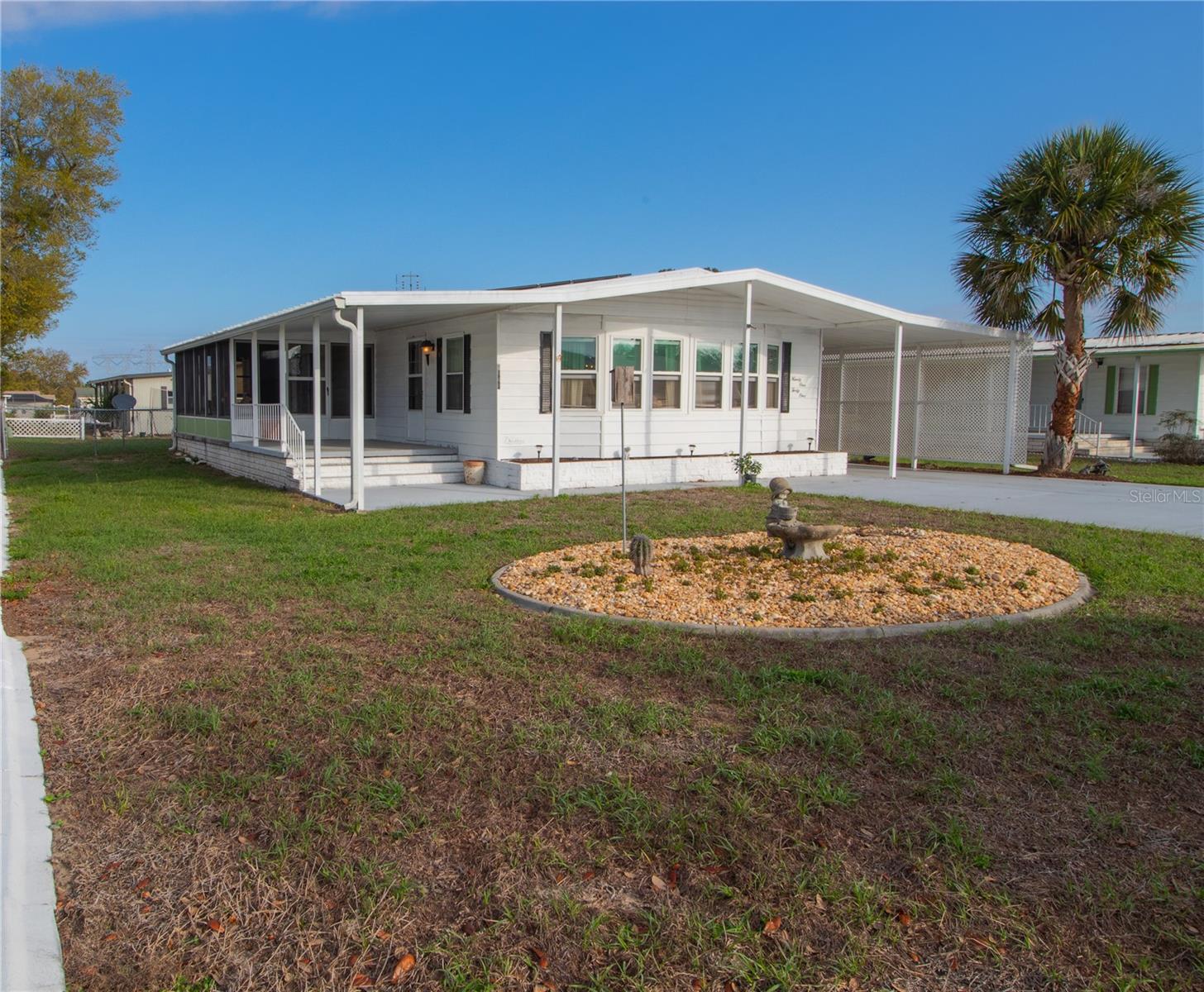 9141 Salisbury Dr Property Photo 2