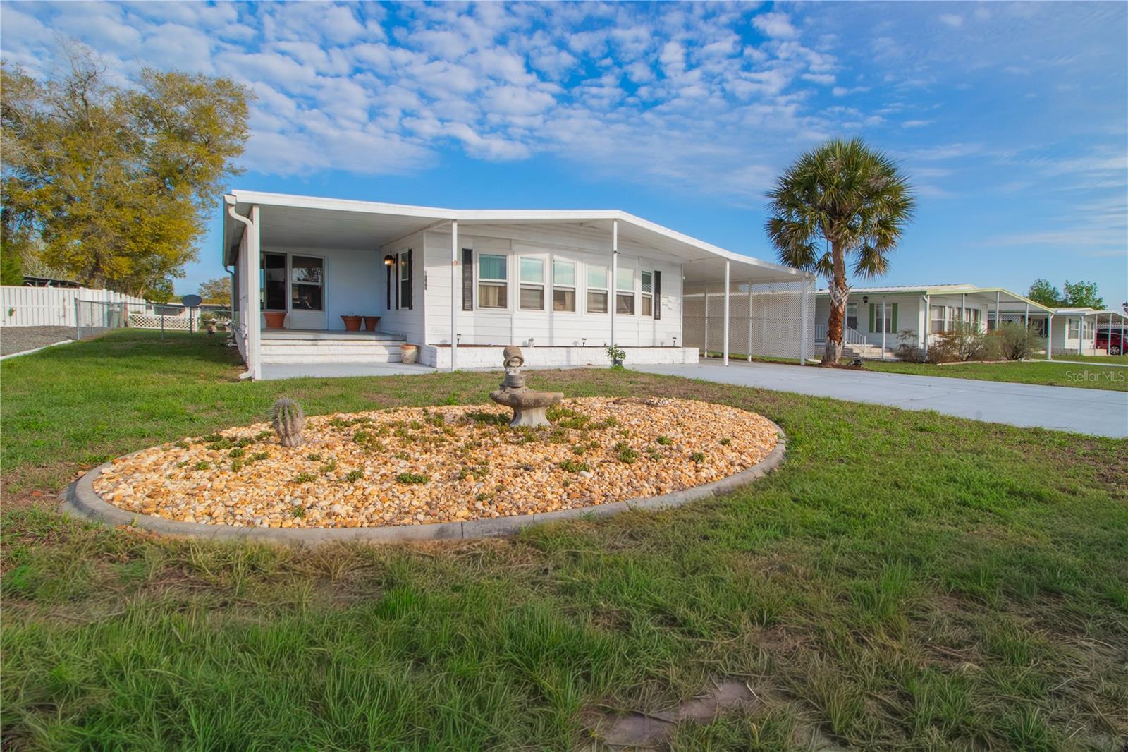 9141 Salisbury Dr Property Photo 4
